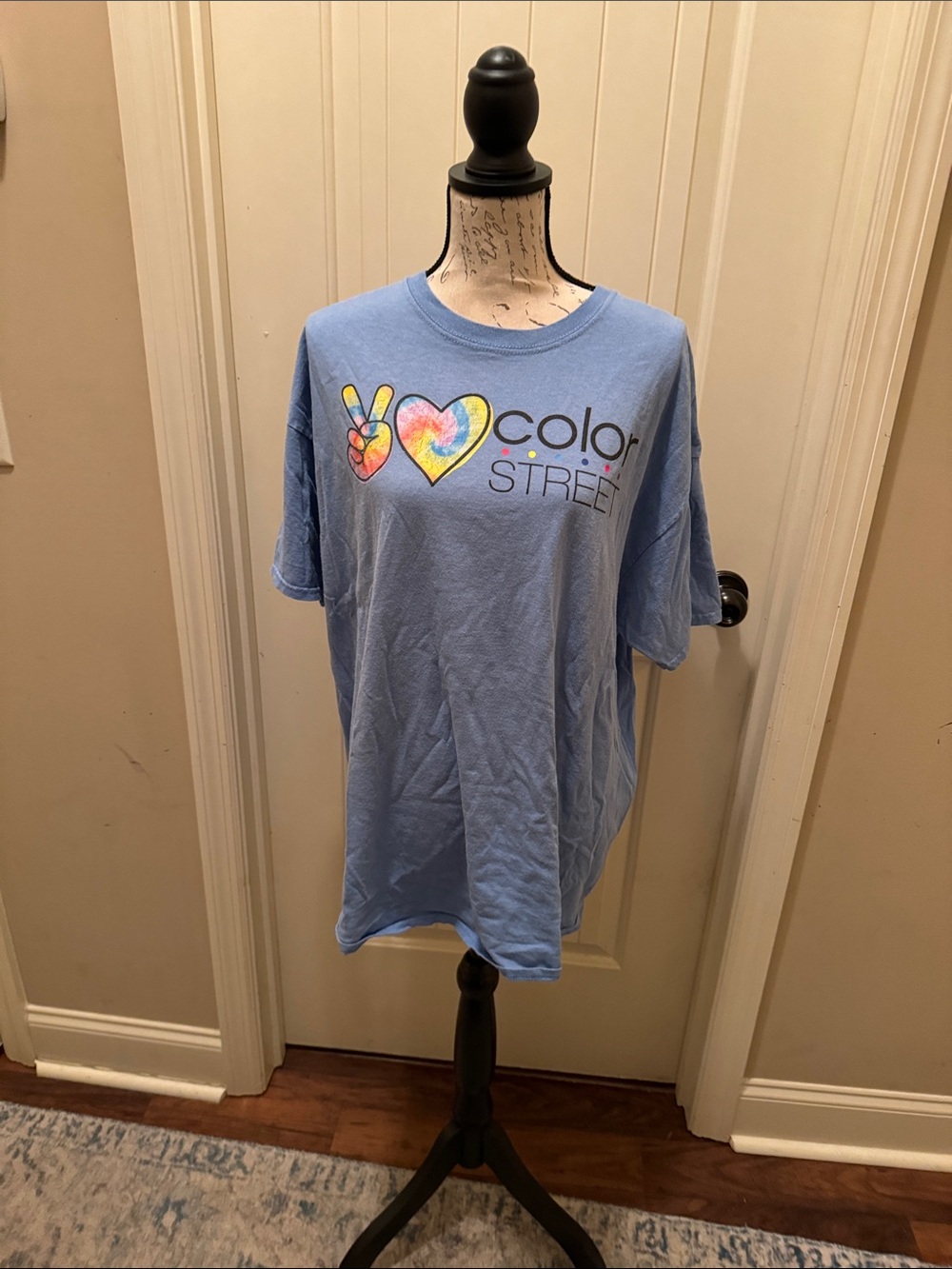 Color Street Light Blue Women’s Tee with Rainbow Peace & Heart Graphic